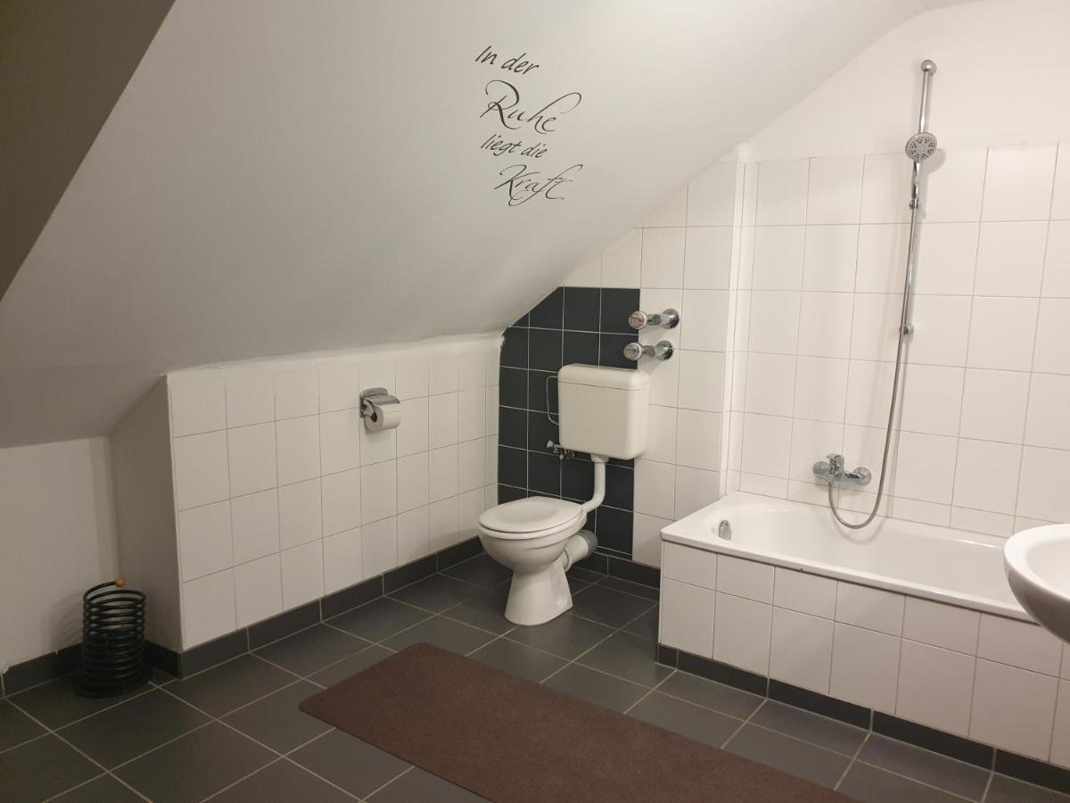 Ferienwohnung Berg View Bad Kissingen Apartment Mit 3 Schlafzimmern ภายนอก รูปภาพ