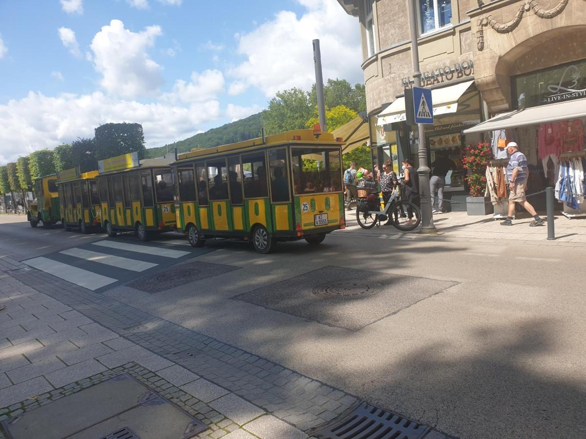 Ferienwohnung Berg View Bad Kissingen Apartment Mit 3 Schlafzimmern ภายนอก รูปภาพ